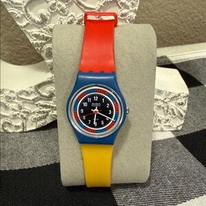 Vintage 1985 Swatch Ladies' Tri-Color Racer (LS102) watch